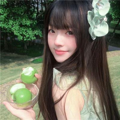 裙底春